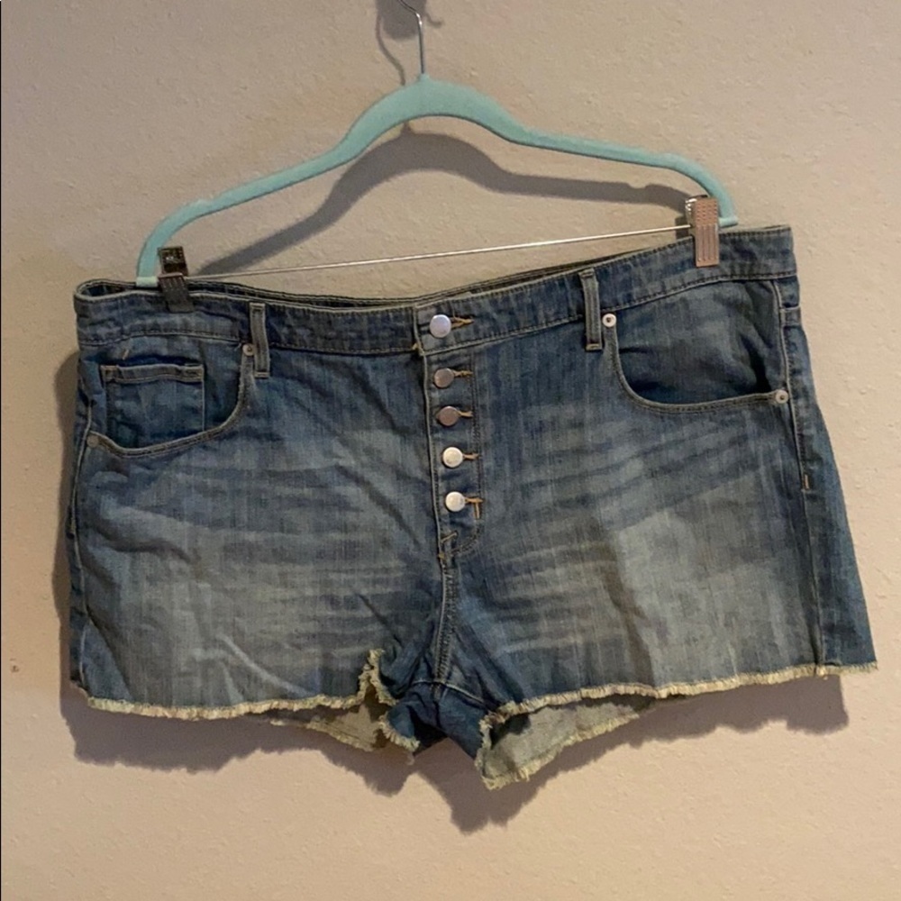 Mossimo HighRise Frayed Button Up Denim Shorts​​​​​​​​​ - Picture 3 of 12